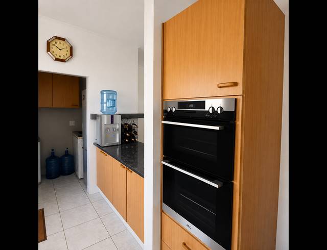 3 BEDROOM TOWNHOUSE FOR SALE IN GOLF PARK